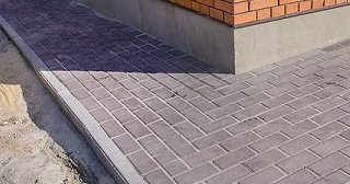 Укладка плитки на отмостку: Цена от 825 руб. в Находке от ТротуарнаяПлитка