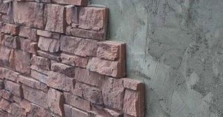 Качественная отделка цоколя фундамента снаружи в Находке в октябре